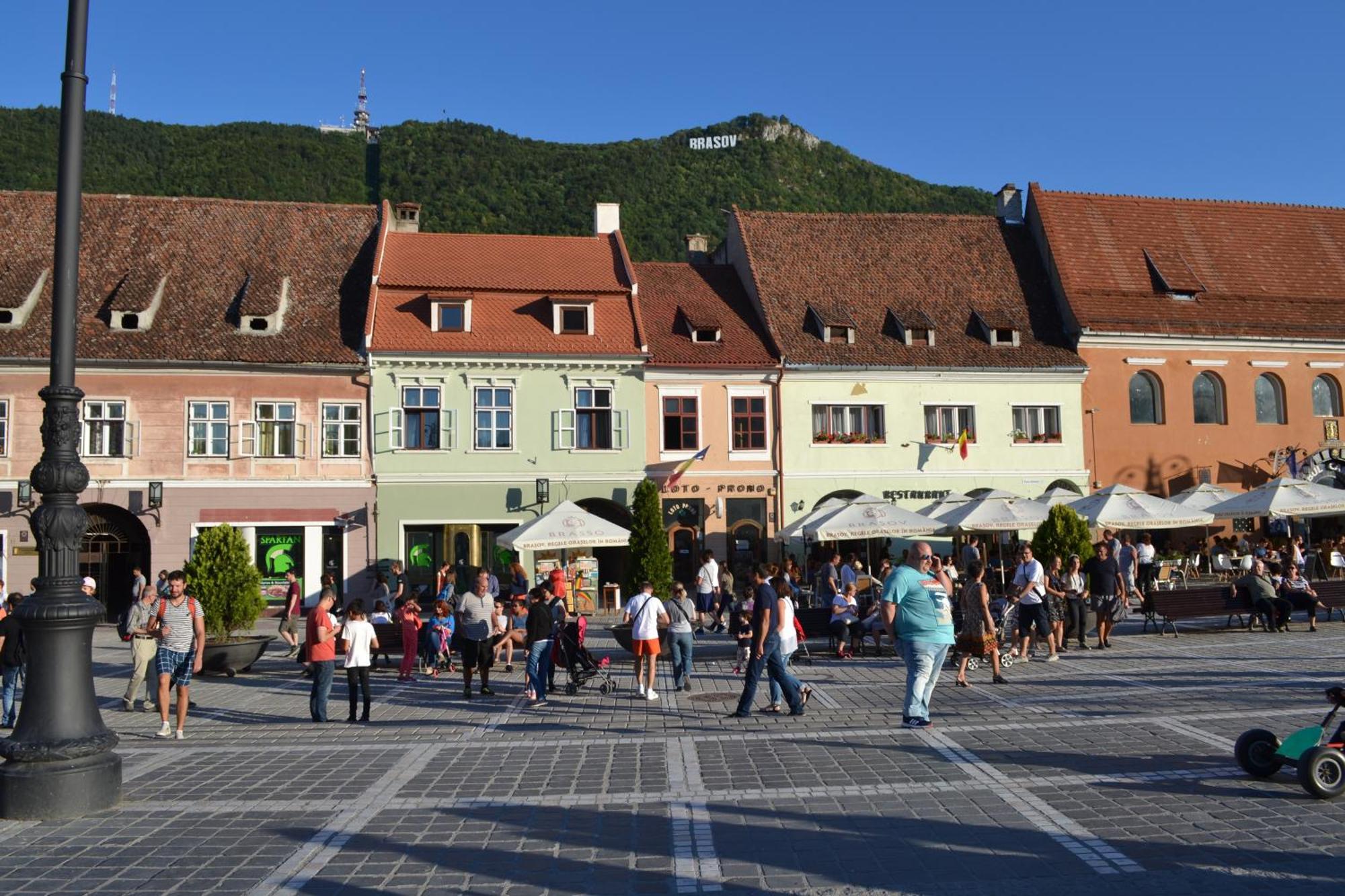 Casa Krone - Piata Sfatului Brașov Exterior foto