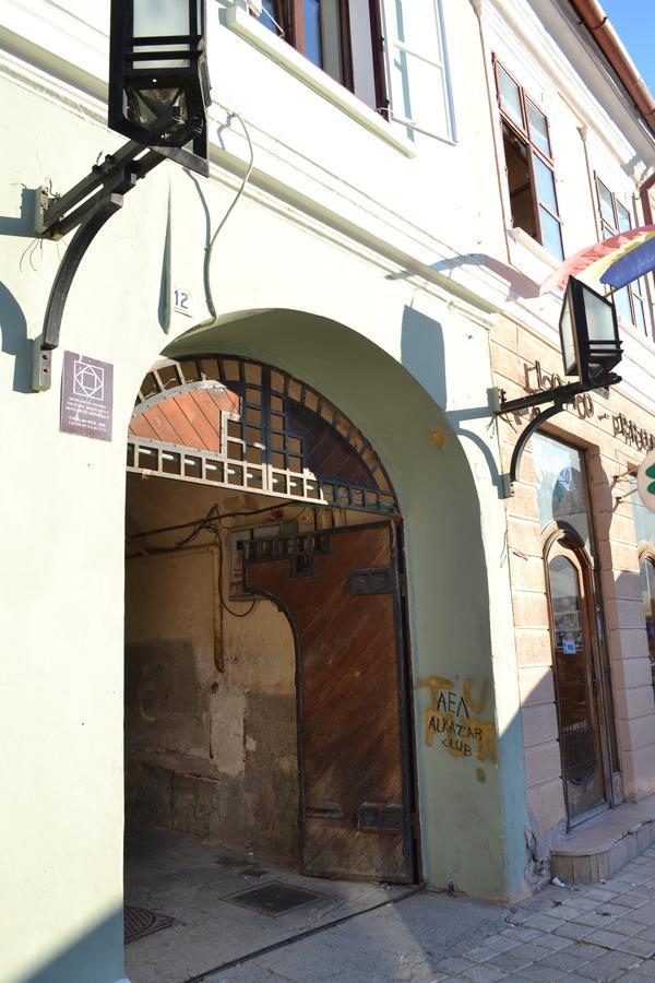 Casa Krone - Piata Sfatului Brașov Exterior foto