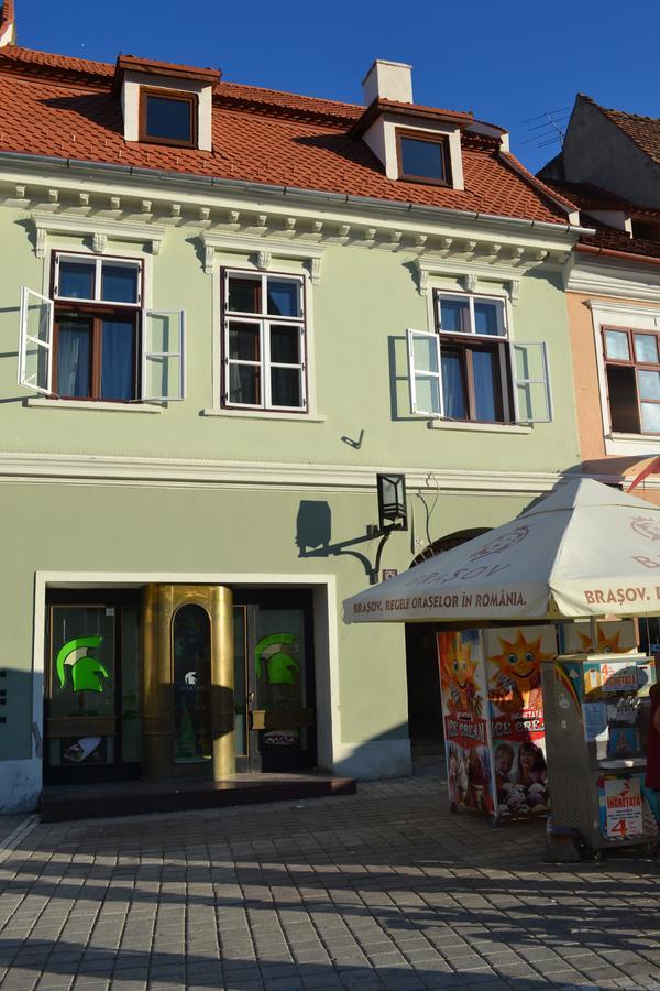 Casa Krone - Piata Sfatului Brașov Exterior foto
